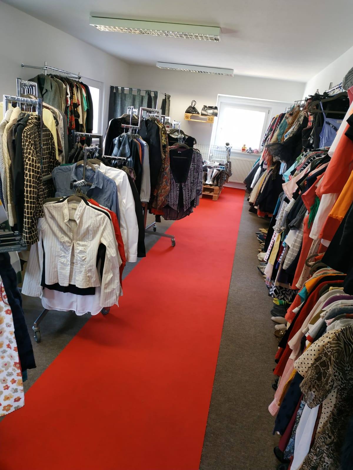 Rowi-Metallhandel - Second-Hand Shop